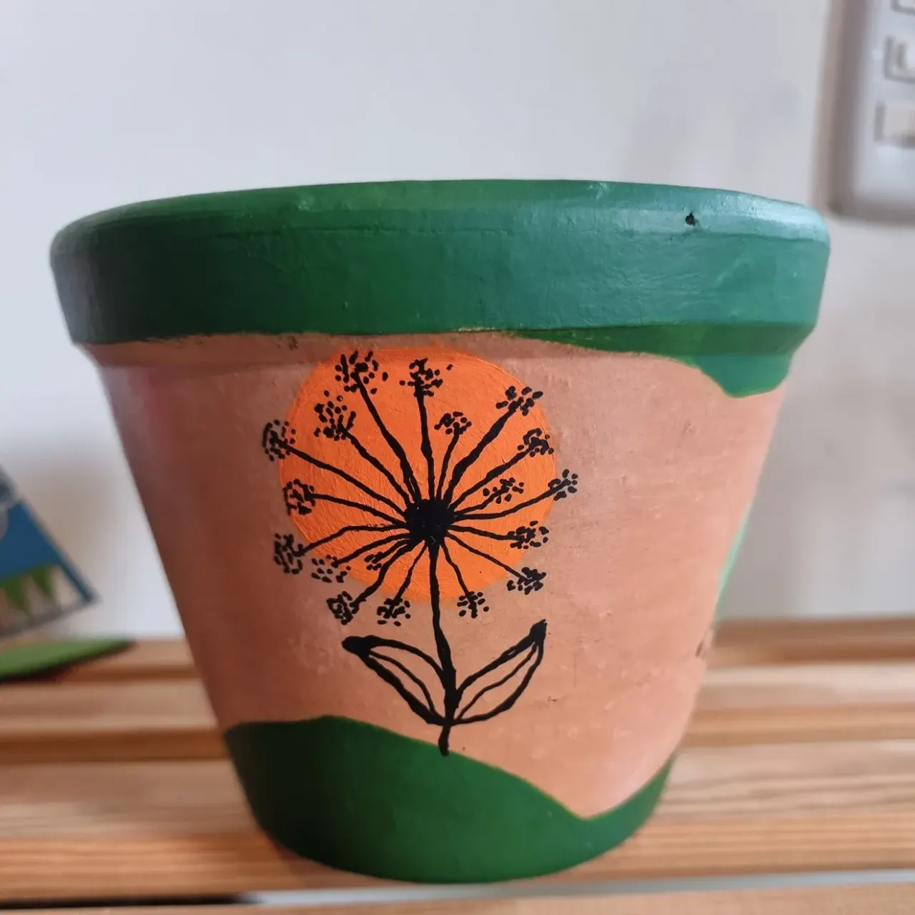 Vivianne, Vasos Alquímicos, cerâmica pintada à mão