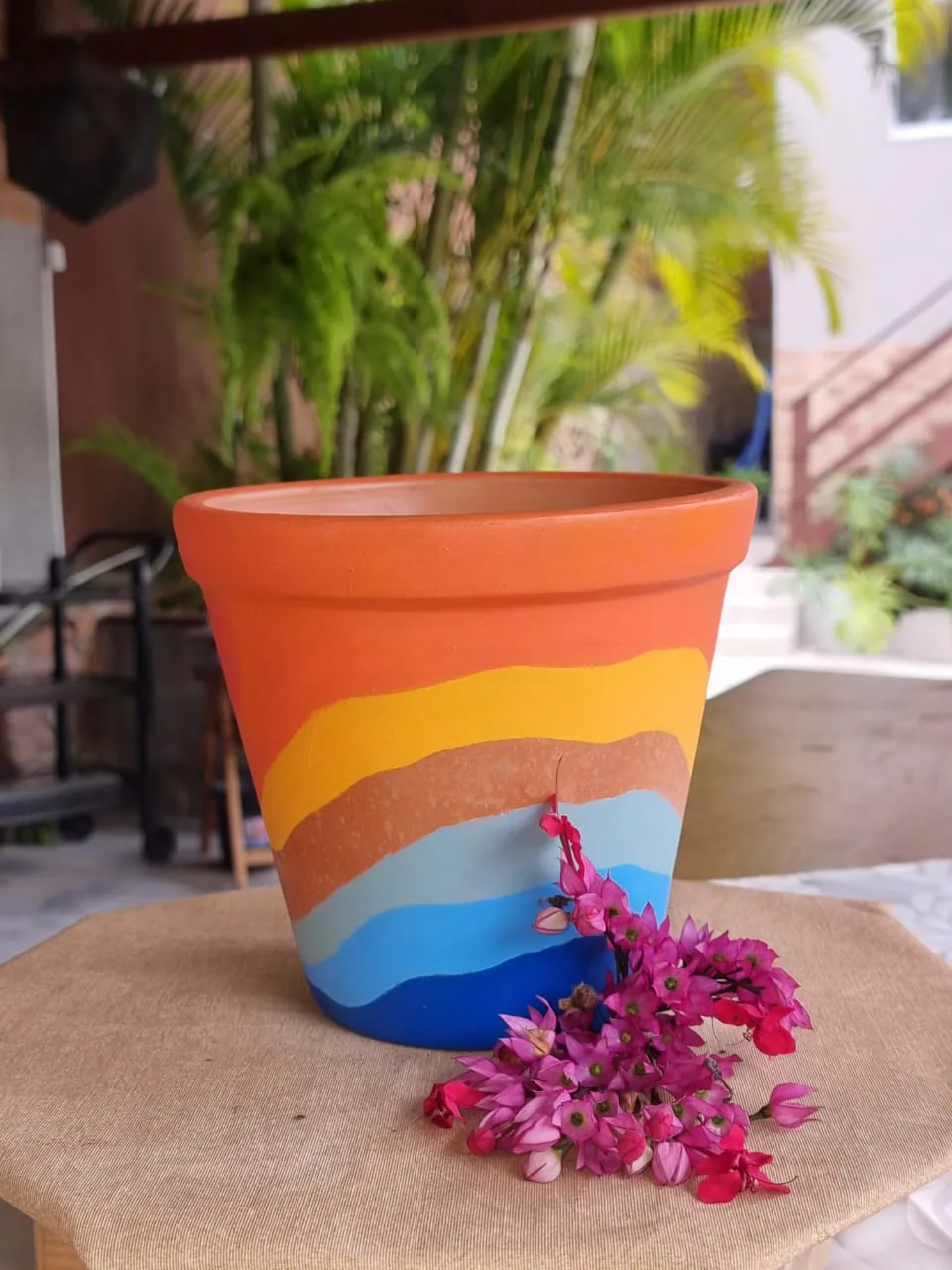 Cinzeiro pintado à mão, Vasos Alquímicos